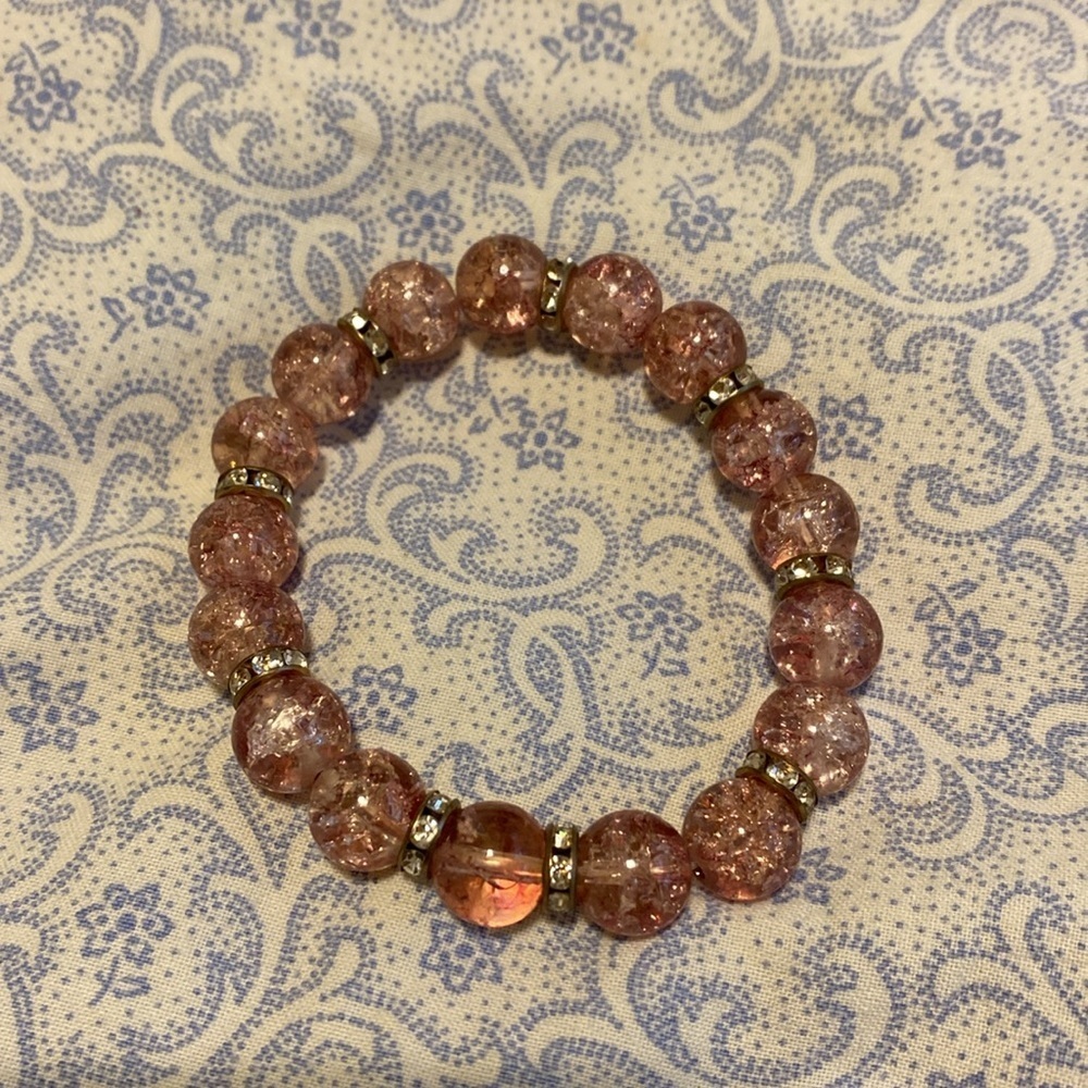 Crackled pink beads and clear rhinestone bracelet. Stretchy. - Picture 3 of 3